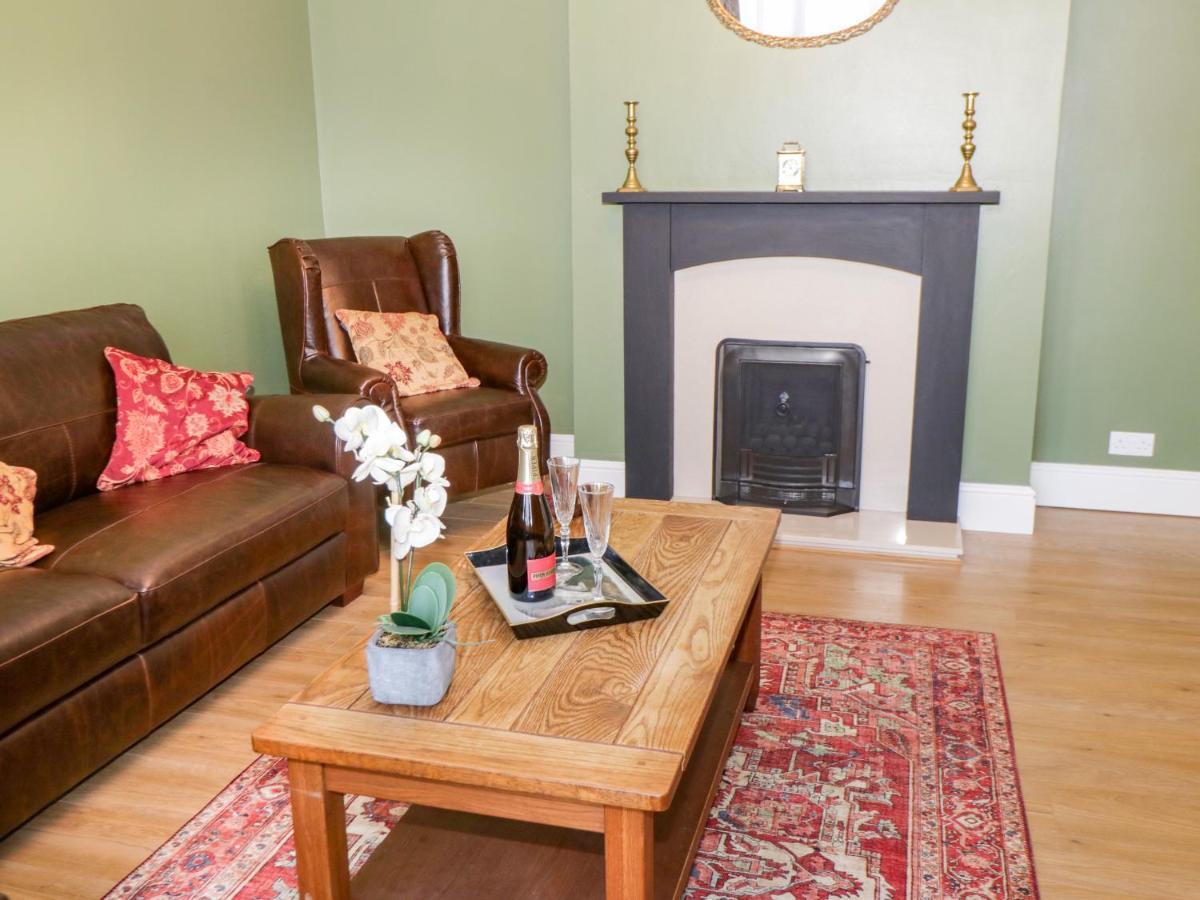 Hazeldene Villa Whitby Buitenkant foto